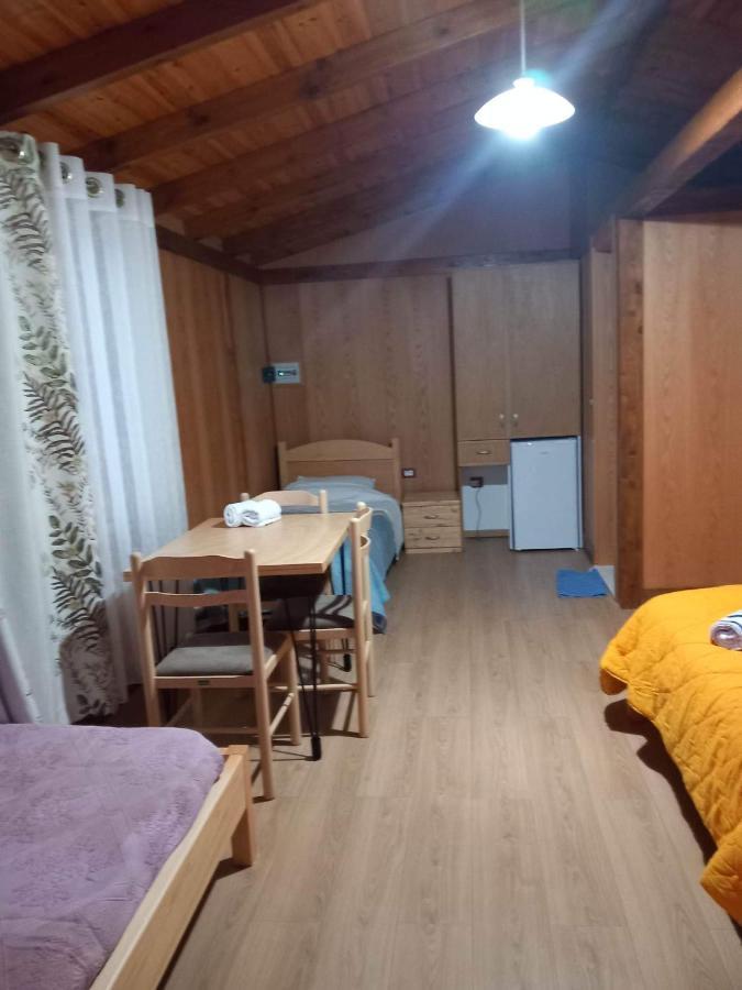 Irini'S Guesthouse เคพาโร ภายนอก รูปภาพ