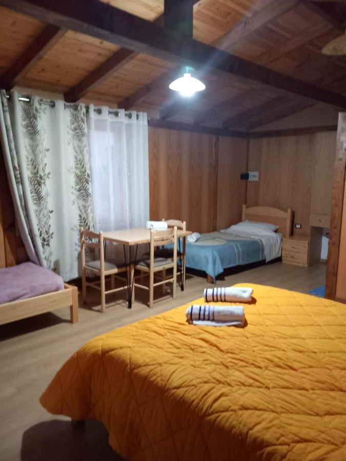 Irini'S Guesthouse เคพาโร ภายนอก รูปภาพ
